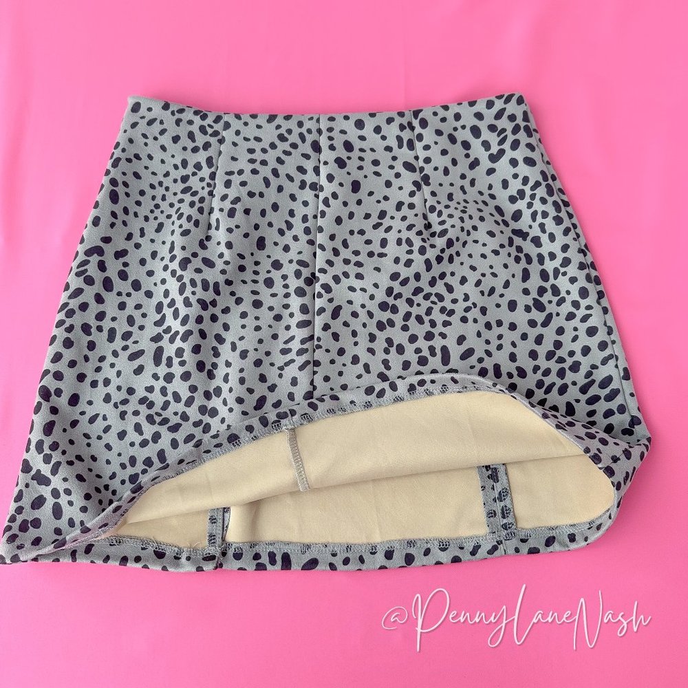 She+Sky Animal Print Mini Skirt Gray/Black - Picture 7 of 7